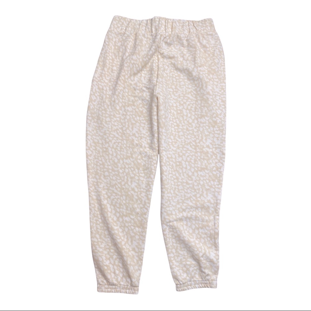 Fabletics Cloe Slim Chill High Rise Jogger Sweatpants - Picture 2 of 6